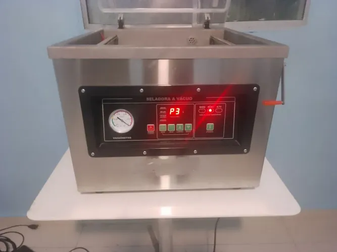MÁQUINA A VÁCUO DUAS BARRAS NAGANO TODA INOX