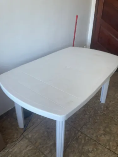 Mesa Plástica Retangular 