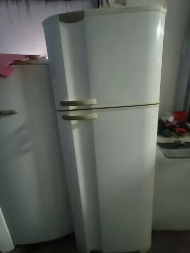 Geladeira 220v motor novo 462 litros gelo seco entrego