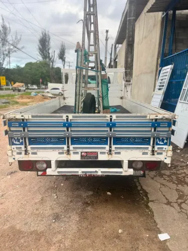 Kia k2500 LD veículo conservado e carroceria nova 330 x 171 