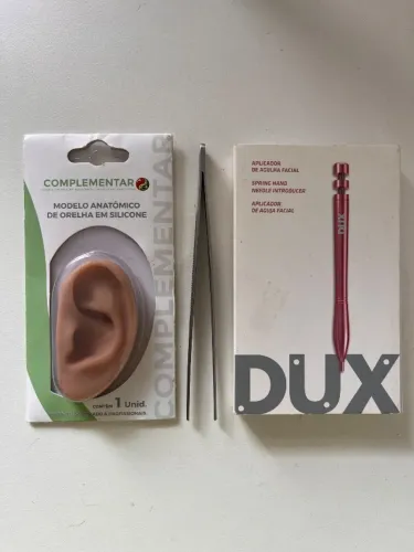 Kit Auriculoterapia - Modelo anatômico de orelha em silicone + aplicador DUX + pinça DUX