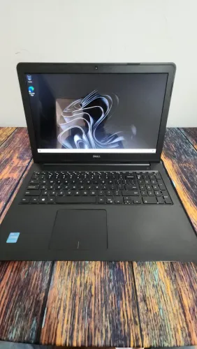 Notebook Dell Inspiron 5000 i5 12G/256G 15.6 100% ok