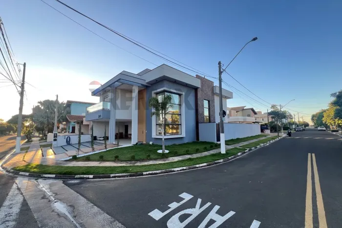 Residência Luxuosa em Condomínio Residencial Terras do Fontanário, Paulínia - SP