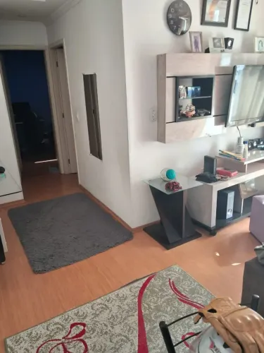 Imóvel para venda possui 48 metros quadrados com 2 quartos em Vila Mercês - Carapicuíba - 