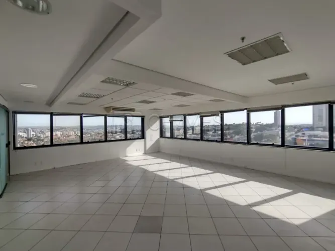 Sala comercial de 75,41 m² para alugar no Edifício New Century, Jardim Califórnia em Ribei