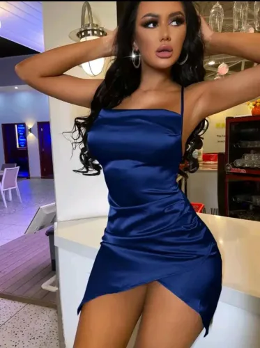 Vestido de seda azul tamanho P (aceito troca)