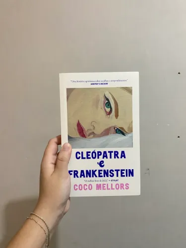 LIVRO CLEÓPATRA & FRANKENSTEIN - COCO MELLORS