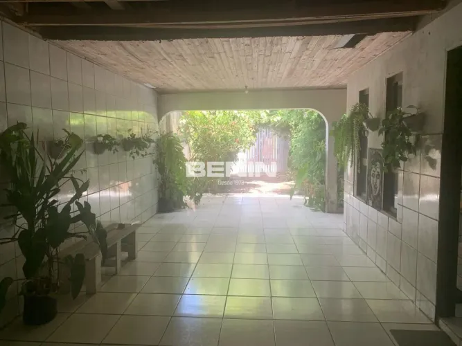 Sobrado em Estância Velha com 170 m² , 4 quarto(s) , 3 vaga(s). Sobrado em Estância Velha