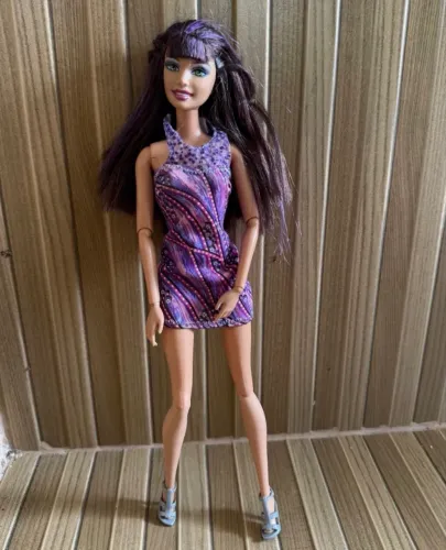 boneca barbie fashionistas swappin' styles sassy troca de busto - cabeça
