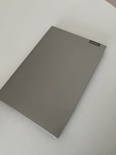 Notebook Lenovo i3