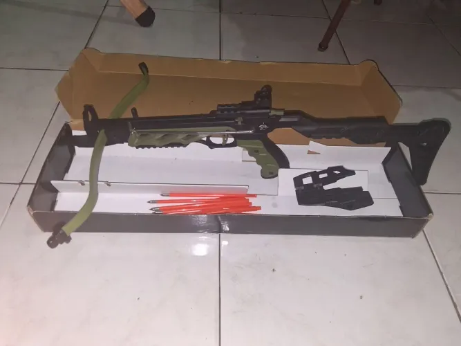Crossbow aligator 80l