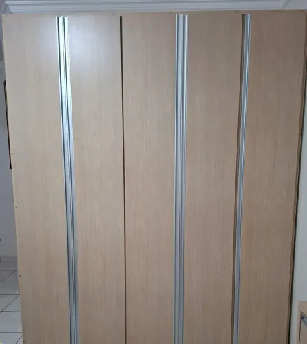 Guarda-roupa