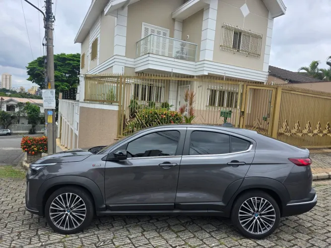 Fiat Fastback Limited Ed.1.3 270 T.flex Aut. 2025