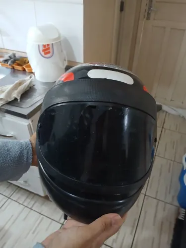 Capacete 40 reais