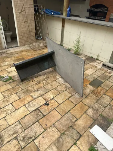 Mesa em granito São Gabriel