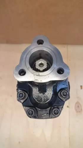 BOMBA HIDRULICA UNI 6Z PARA KIT HIDRAULICO
