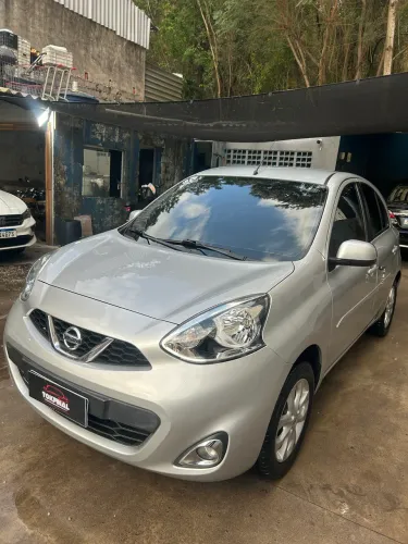Nissan March SV 1.6 16V Flexstart 5P Mec. 2017