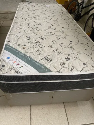 Cama box solteiro com colchão Ortobom