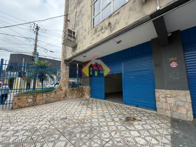 Locação de Comercial / Ponto Comercial na cidade de Taubaté