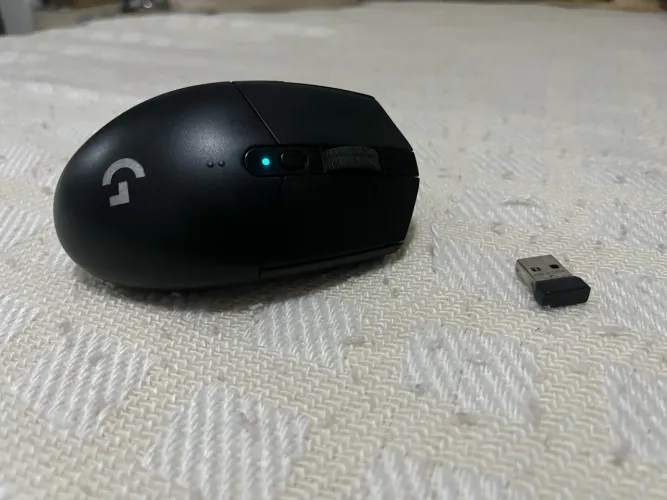 Mouse Logitech G305 (duble click)