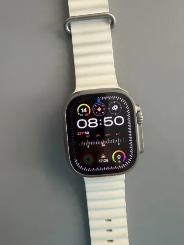 Apple watch ultra Titânio 49 mm Pulseira Oceano Branca com GPS e Celular