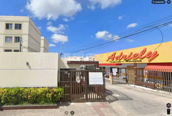 Apartamento para alugar, Condomínio Eucalyptos, sendo 3 quartos, sala, Wc social, cozinha