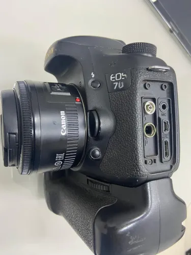 Camera Cânon 7D