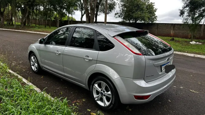 Ford Focus 2.0 16v/se/se Plus Flex 5P Aut. 2013