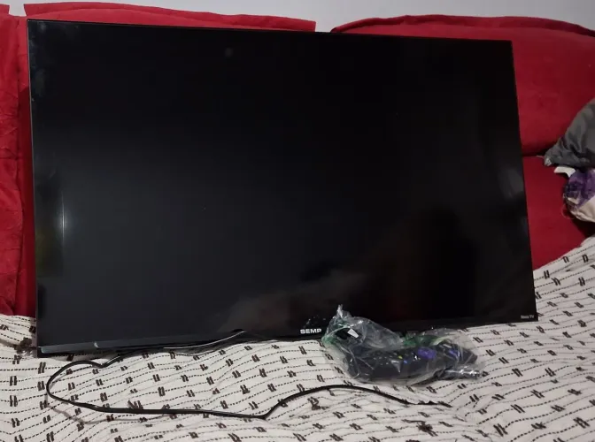 Smart TV SEMP sistema Roku