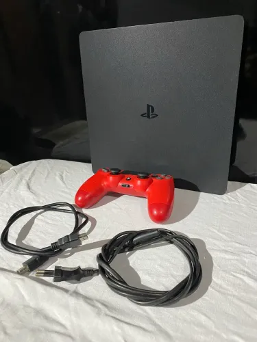 Ps4 PlayStation 4 slim e Controle Pro