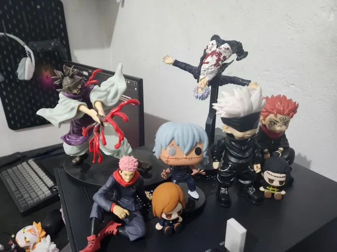 Lote Actions figures jujutsu kaisen