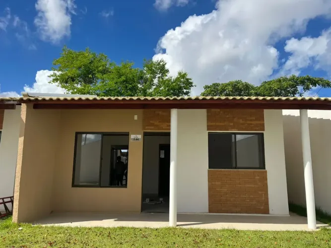 CASA PARA LOCAÇÃO EM CONDOMÍNIO COMPLETO!