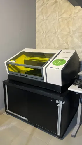 Impressora UV Roland LEF12 - Plotter impressão
