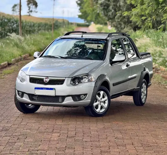 Fiat Strada 1.4 MPI Fire Flex 8V CE 2012