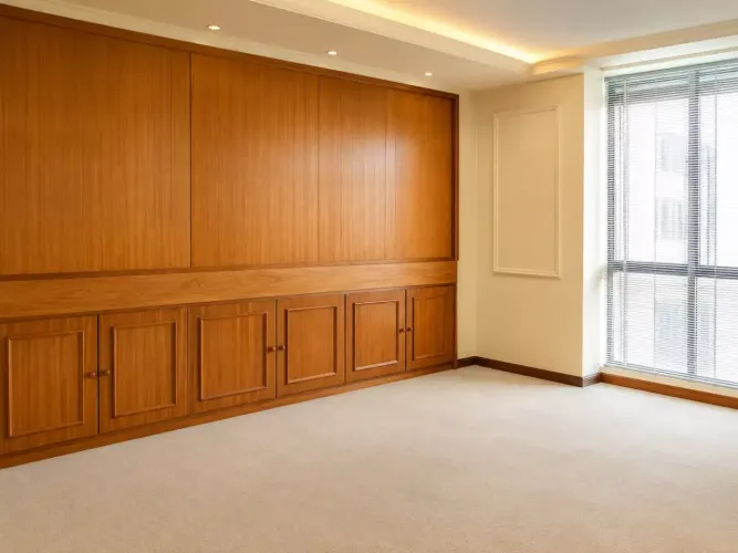MOINHOS IMOBILIÁRIA ALUGA | Sala Comercial de 44m² no Moinhos de Vento