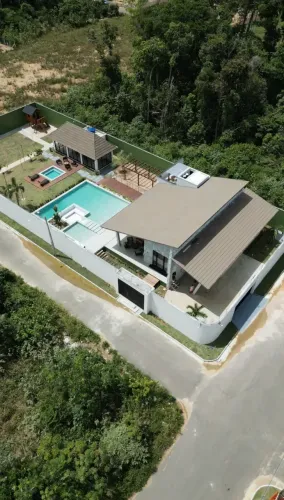 CHÁCARAS DO RIO NEGRO | ALTO PADRÃO PORTEIRA FECHADA  PRONTO PARA MORAR