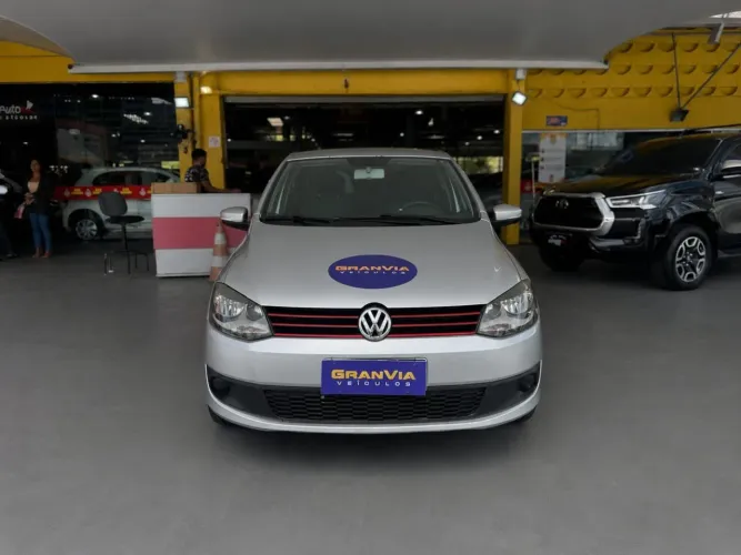 Volkswagen Fox 1.0 MI Total Flex 8V 5P 2014