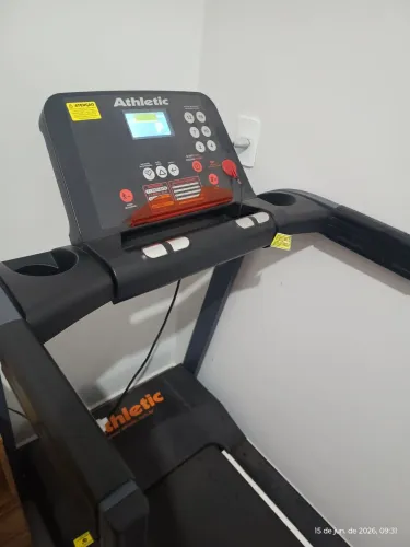 Esteira ergométrica Athletic Racer 16km/h
