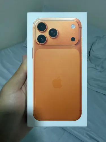 iPhone 17 pro max 256gb - cor Laranja