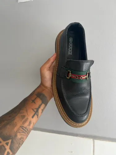 SAPATO GUCCI