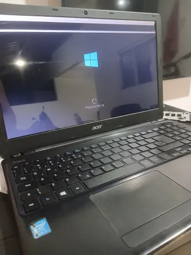 Notebook Acer Aspire E1-572 I5 4 G com SSD