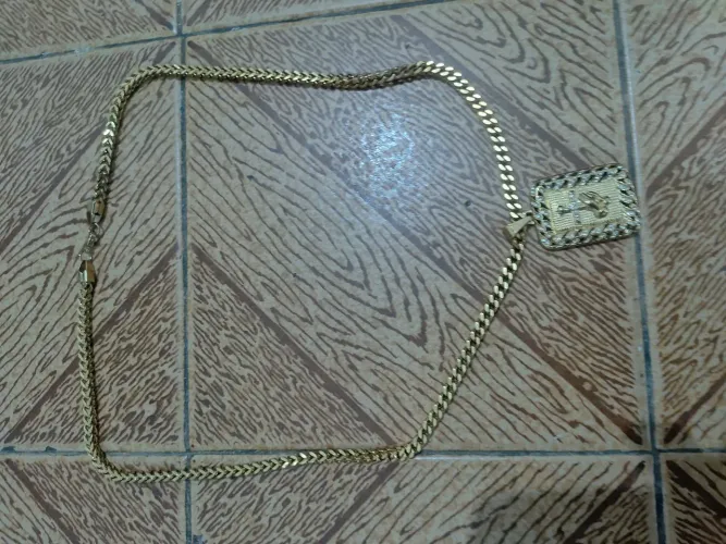 Corrente masculina com pingente 