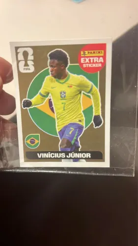 Figurinha Copa 2026 Vini Júnior Legend dourada (rara)