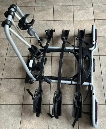 Suporte para bike Thule (03 bikes)