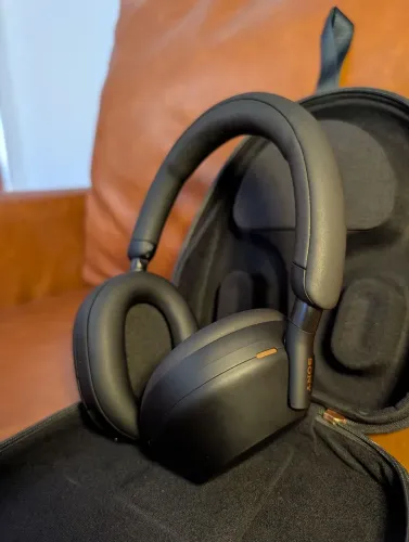 Sony WH-1000XM5