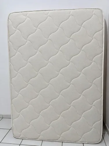 Colchão seminovo