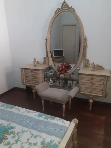 Penteadeira antiga maravilhosa
