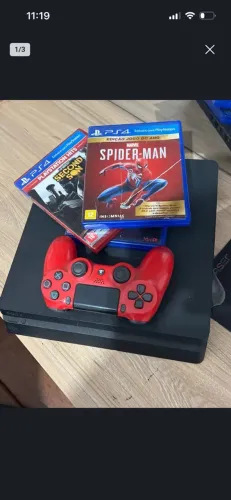 Ps4 SLIM 1 TB aceito propostas a negociar!!!!!!!!