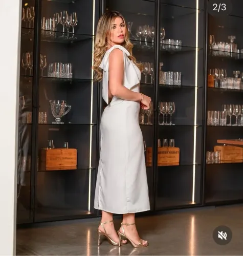 Vestido de noiva para casamento civil, ou batizado