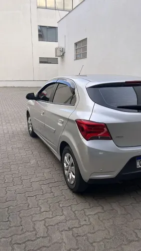 Chevrolet Onix Hatch LT 1.0 8V Flex Mec. 4P 2019